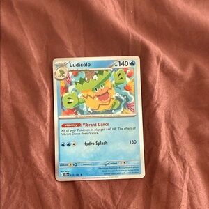 Ludicolo Pokémon Card with Hydro Splash